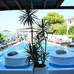Cavo D' Oro Complex Appartement