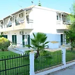 Cavo D' Oro Complex * Kávos
