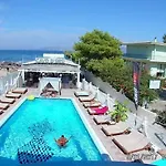 Cavo D' Oro Complex Appartement *