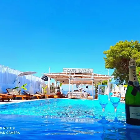 Cavo D' Oro Complex