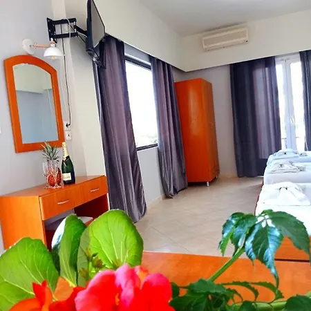 Cavo D' Oro Complex * קאבוס