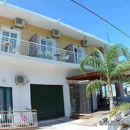 Cavo D' Oro Complex דירה *